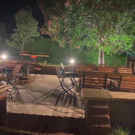 Hecker Hof بيت ضيافة